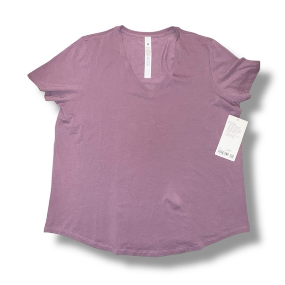 NWT LULULEMON Love V-Neck - Size 14 Lavender Lux - Picture 5 of 13